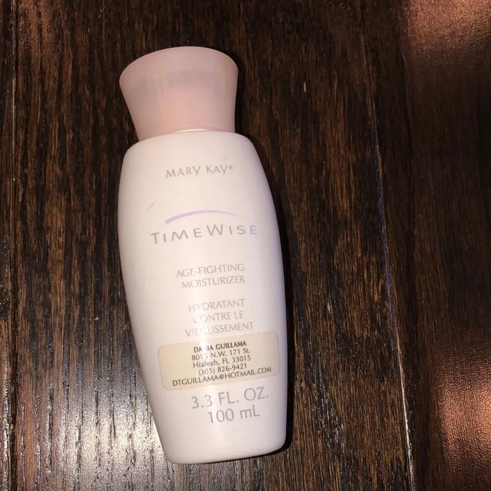 Mary Kay time wise age fighting moisturizer